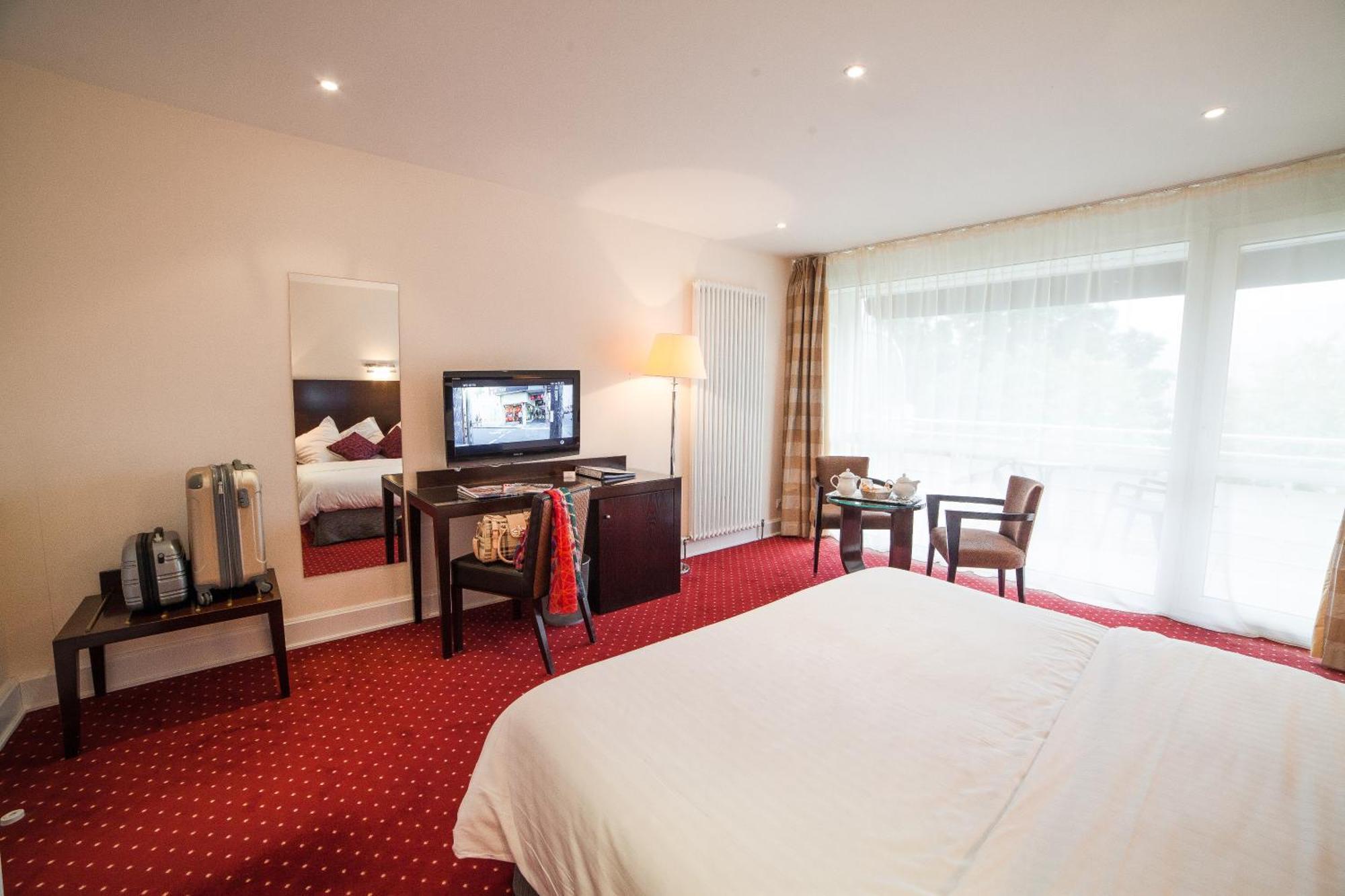 Hotel Beau Rivage Жерарме Екстер'єр фото